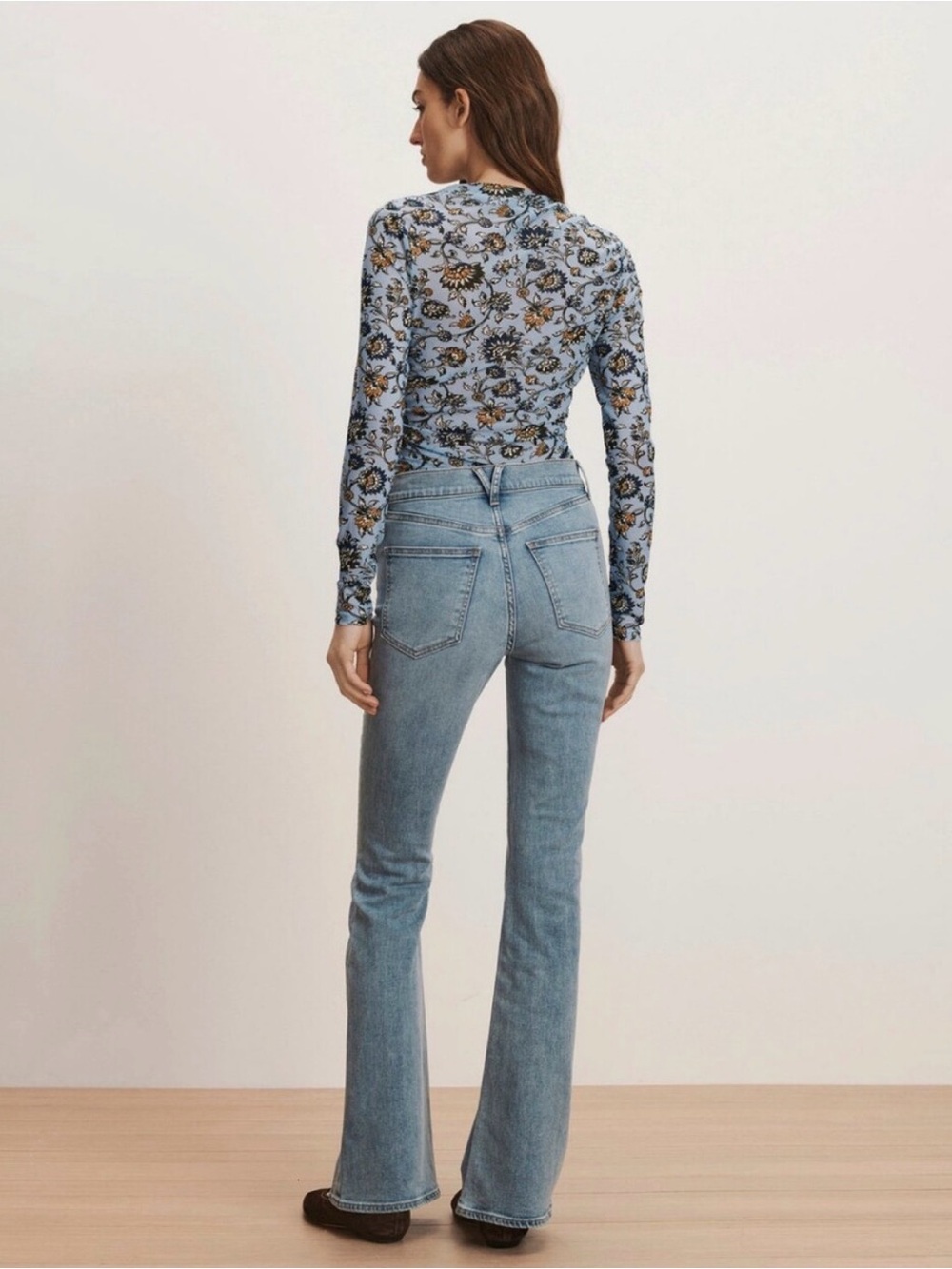 Veronica Beard Beverly Skinny-Flare Jean Light Blue Wash Boot-Cut Size 28 - Picture 2 of 16